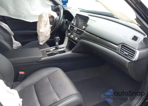 2019 Honda Accord Sport z USA, uszkodzony, nr VIN 1HGCV1F39KA136907